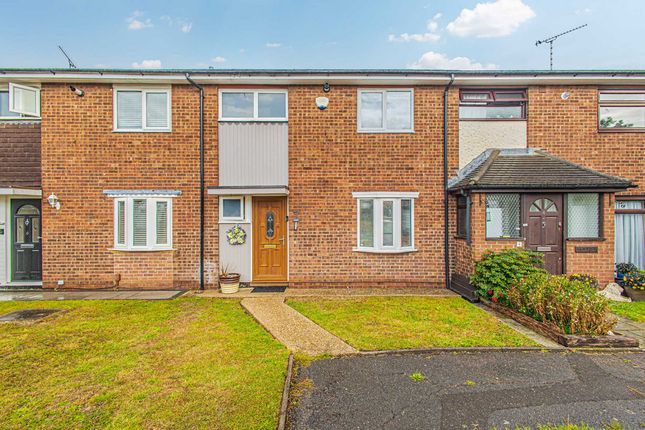 Laburnum Close, Wickford, SS12 3 bed terraced house for sale