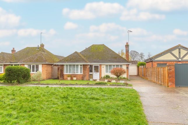 Grove Park, Tring 2 bed detached bungalow for sale