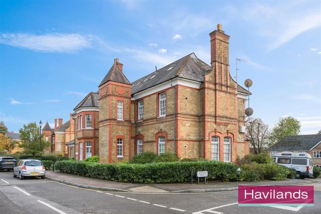 Banting Drive, London 2 bed flat for sale