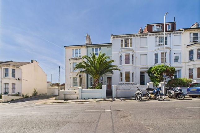 4 bedroom town house for sale