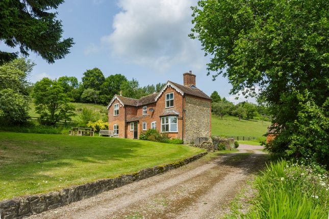 Alfrick, Worcester, Worcestershire 4 bed equestrian property for sale