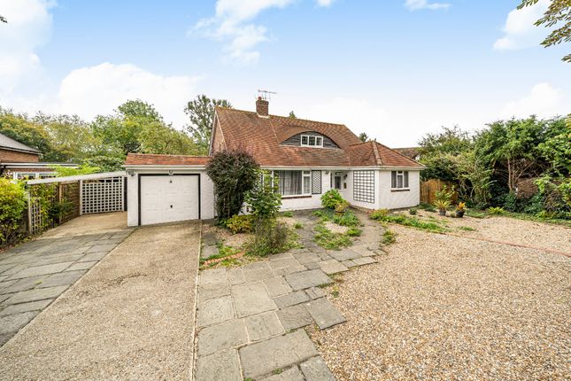London Road, Surrey GU4 4 bed bungalow for sale