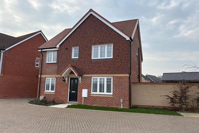 Sentinel Way, Headcorn, Ashford, Kent 5 bed detached house for sale