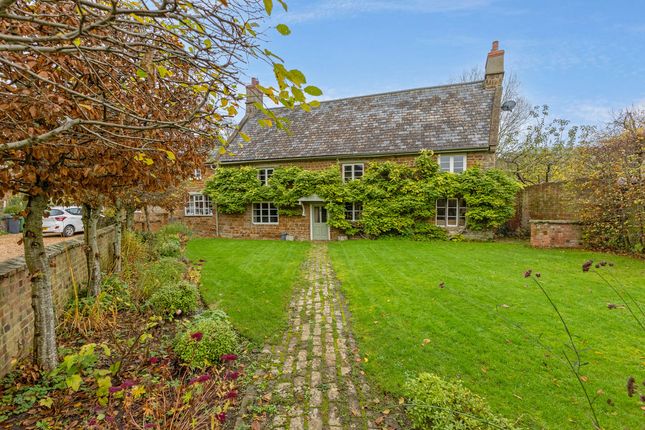 School Lane, Priors Marston... 5 bed country house for sale