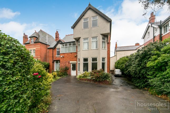 11 bedroom detached house for sale