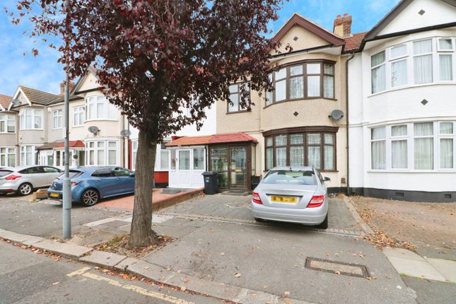 Newbury Road, Ilford IG2 3 bed terraced house for sale
