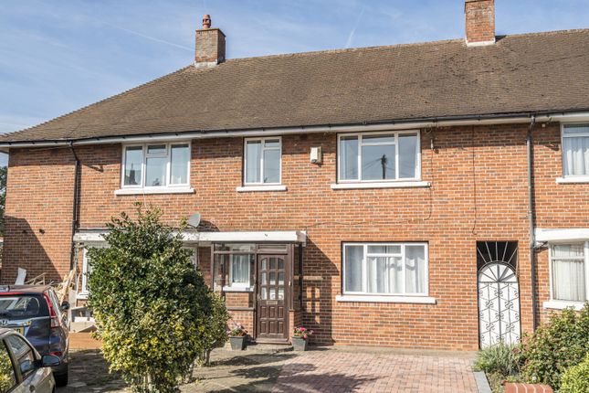 Marlowe Square, Mitcham CR4 3 bed house for sale