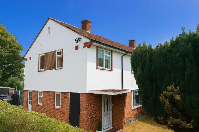 Summerhouse Way, Abbots Langley 3 bed semi