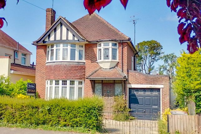 Briarwood Avenue, Bury St. Edmunds 3 bed detached house for sale