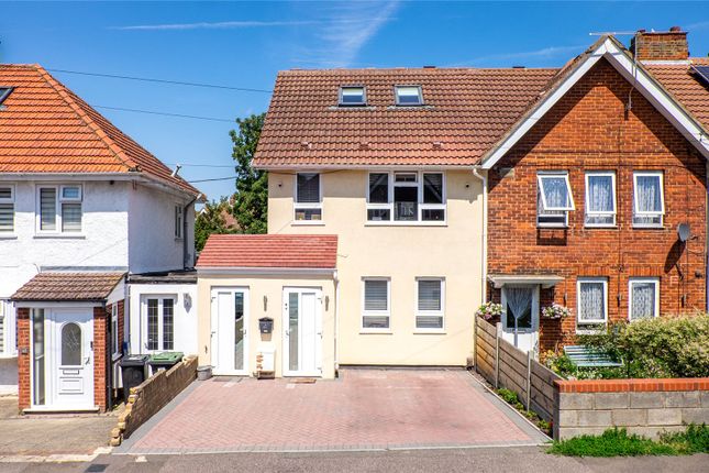 Hampton Crescent, Gravesend, Kent, DA12 3 bed end of terrace house for sale