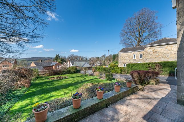 Lady Lane, Bingley, West Yorkshire, BD16 4 bed detached house for sale