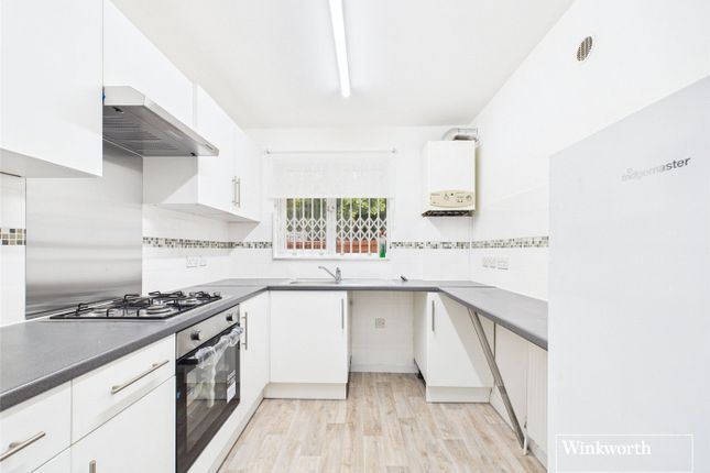Braemar Avenue, London NW10 1 bed apartment for sale