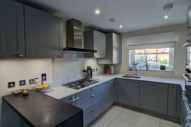 De Havilland Court, Buckinghamshire HP13 3 bed house for sale