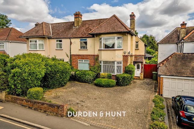 Slewins Lane, Hornchurch, RM11 3 bed semi