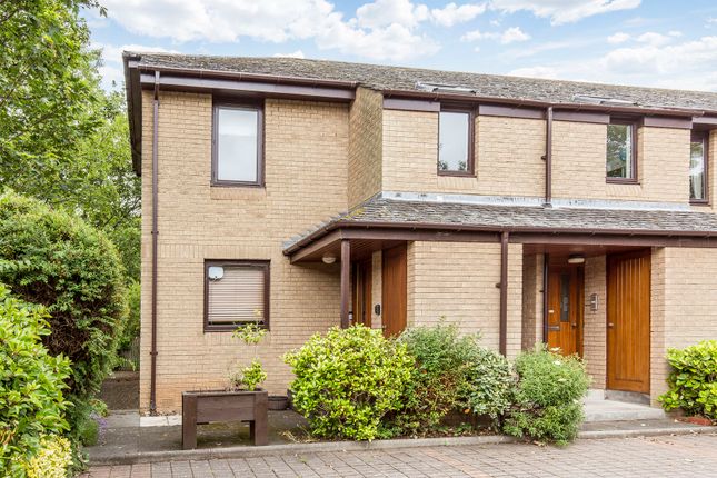 1 Springfield Gardens, Cromwell Road... 1 bed flat for sale