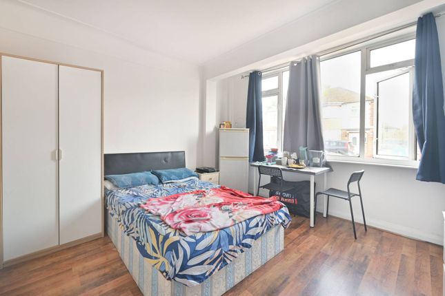Second Avenue, Wembley, HA9 4 bed end of terrace house for sale