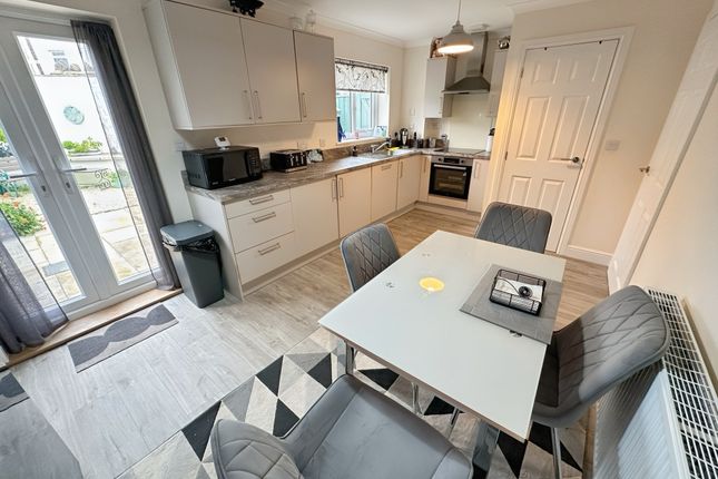 3 bed semi-detached house