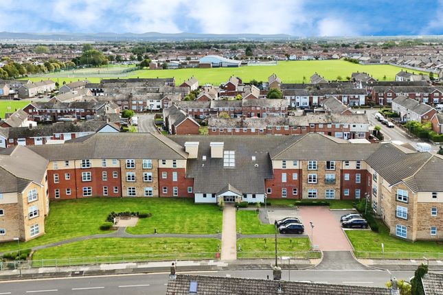 2 bedroom ground floor flat for sale