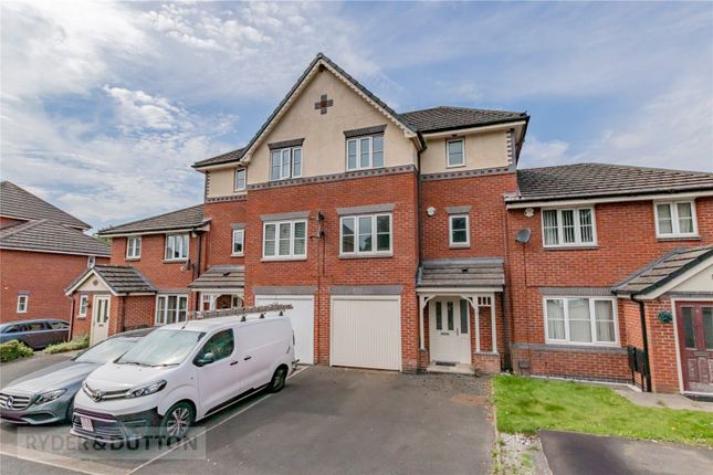 3 bedroom town house for sale