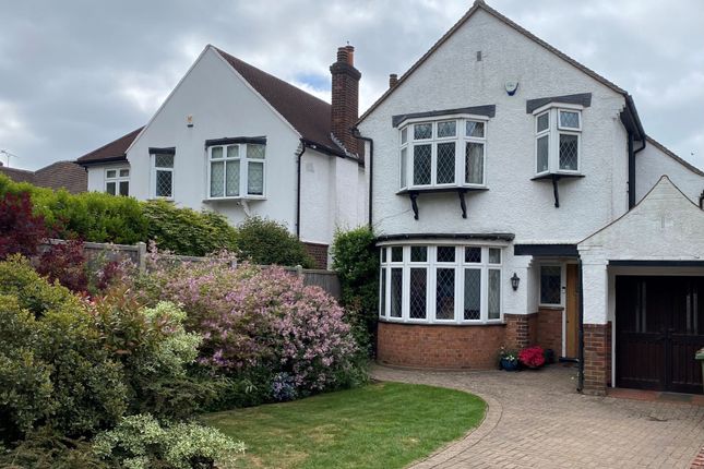 Mount Grace Road, Potters Bar, EN6 3 bed detached house for sale
