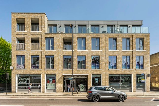 Pemberton Place, London, E8 1 bed penthouse for sale