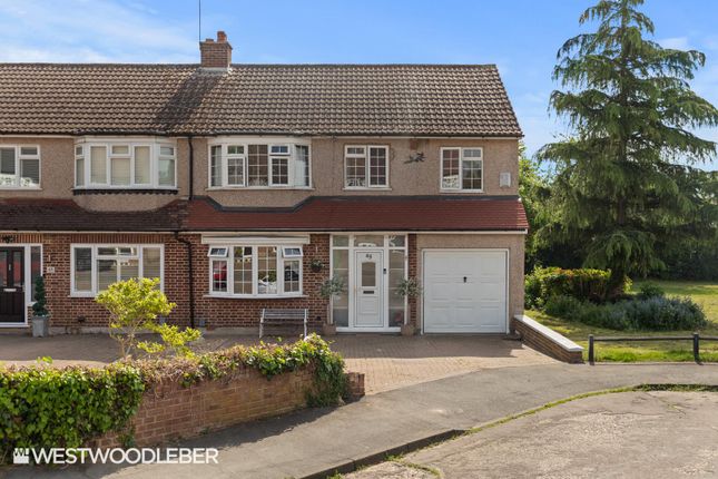 Trafalgar Avenue, Broxbourne EN10 4 bed semi