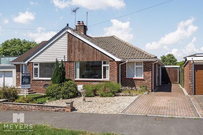 Ellerslie Close, Charminster DT2 2 bed semi