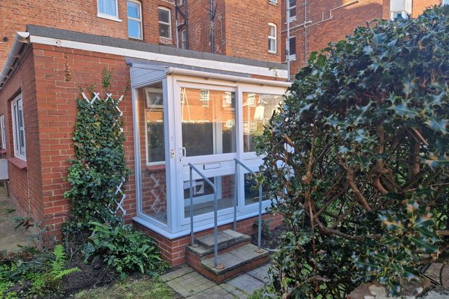 Morton Crescent, Exmouth, EX8 1BT 1 bed flat for sale