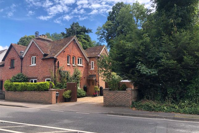 London Road, Sunningdale, Ascot... 3 bed semi