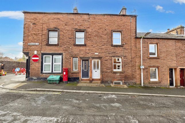 4 bed terraced house