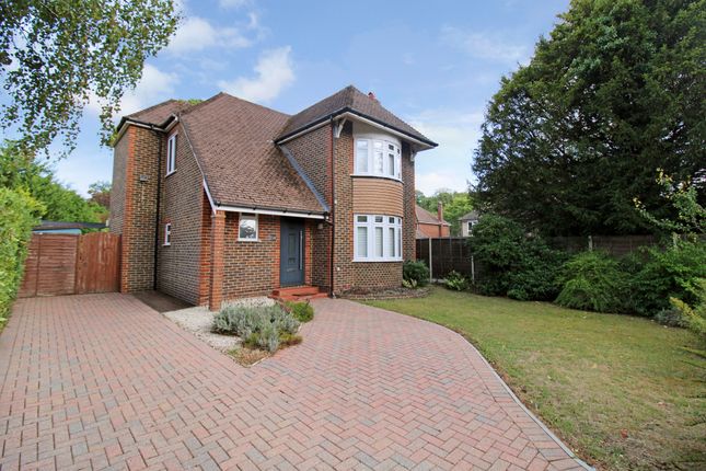 Pierrefondes Avenue,  Farnborough, GU14 3 bed detached house for sale