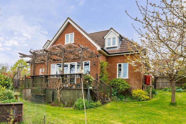 4 bedroom detached bungalow for sale