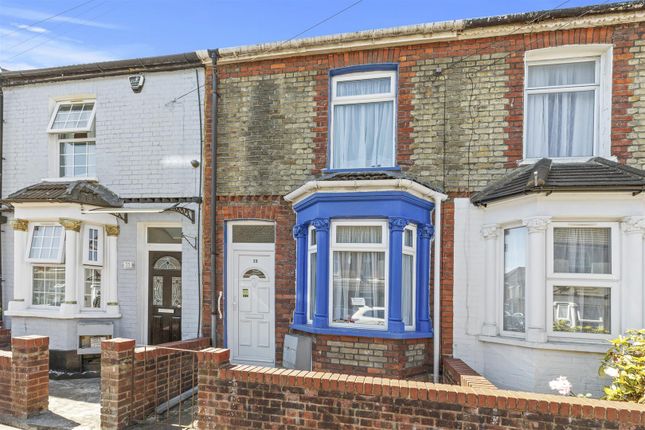 Upper Green Street, High Wycombe HP11 3 bed terraced house for sale