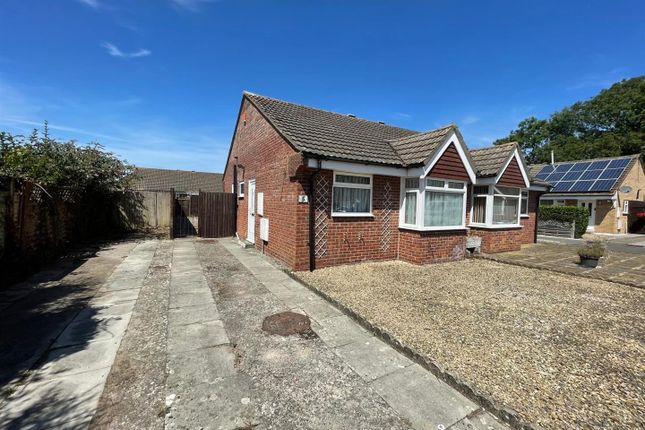 2 bedroom semi-detached bungalow for sale