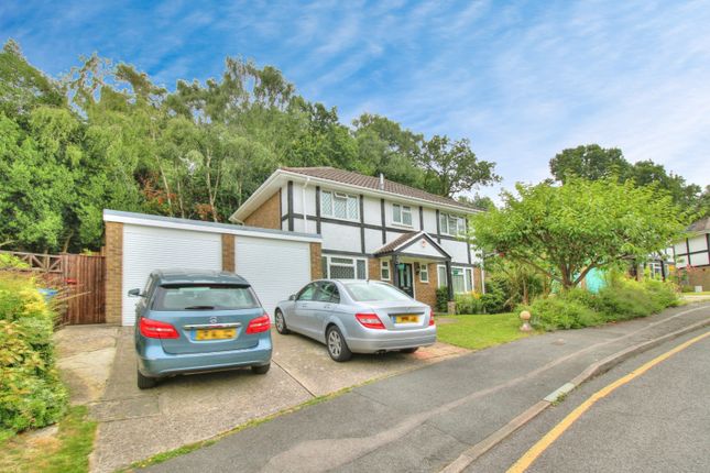 4 bed detached house