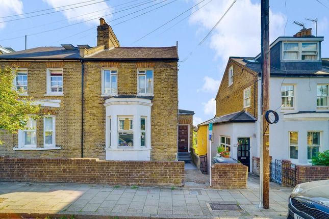 Angles Road, London SW16 1 bed flat for sale