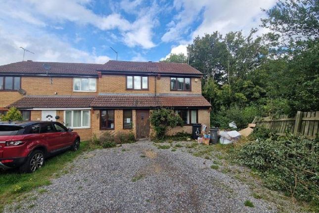 4 bedroom end of terrace house for sale