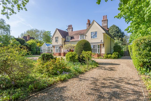 7 bedroom detached house for sale