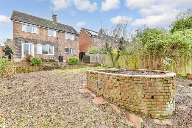 4 bed detached house