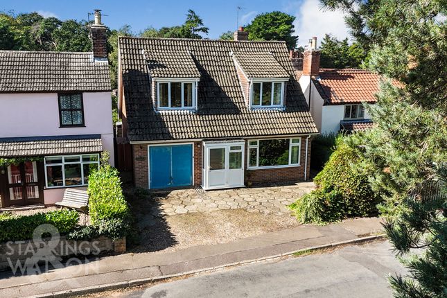 Station Road, Ditchingham, Bungay 2 bed chalet for sale
