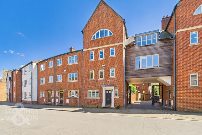Fishergate, Norwich 4 bed townhouse for sale