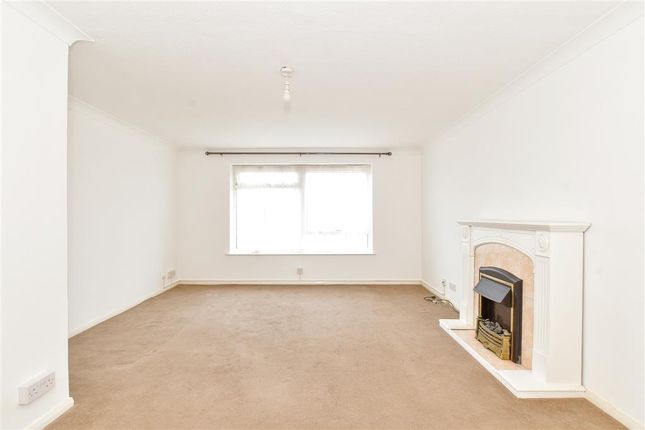 Mulberry Court, Bognor Regis, West... 2 bed ground floor flat for sale