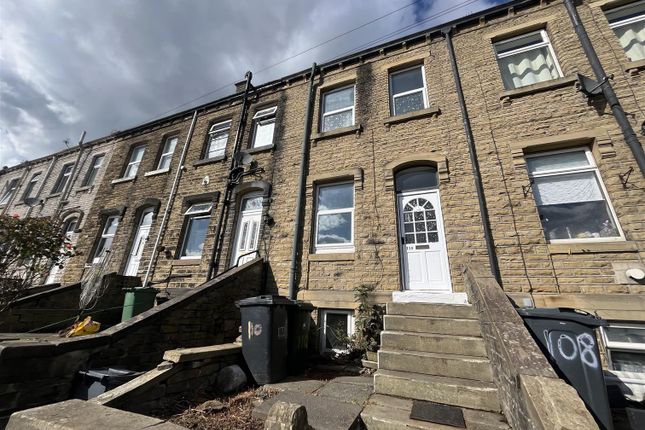 Lowergate, Huddersfield HD3 4 bed terraced house for sale