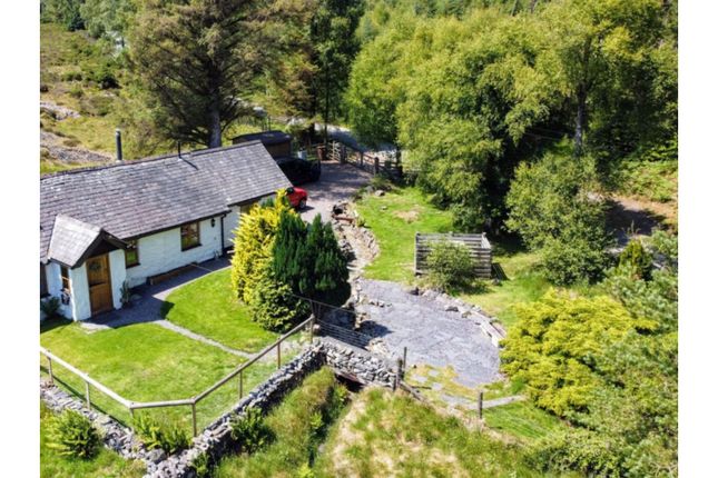2 bedroom cottage for sale