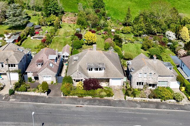 BAY CRESCENT, SWANAGE 4 bed detached house for sale