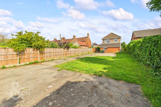 Norwich Road, Wymondham, Norwich 3 bed detached house for sale