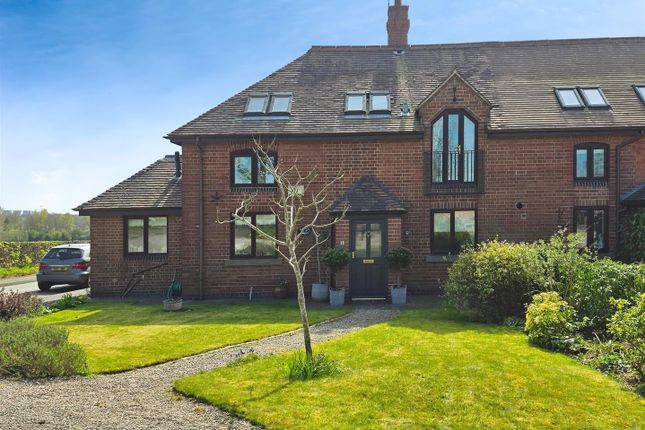 Risborrow Close, Etwall, Derby 4 bed semi