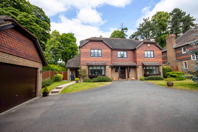 The Beeches, Chorleywood, WD3 5 bed detached house for sale