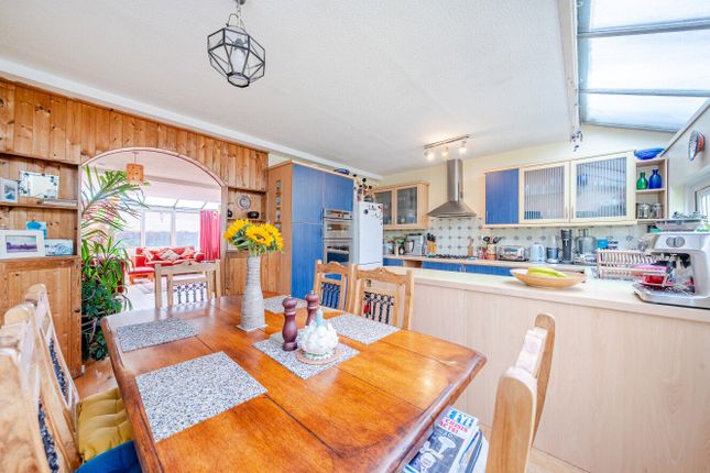 Ardshiel Close, Putney, London, SW15 3 bed terraced house for sale