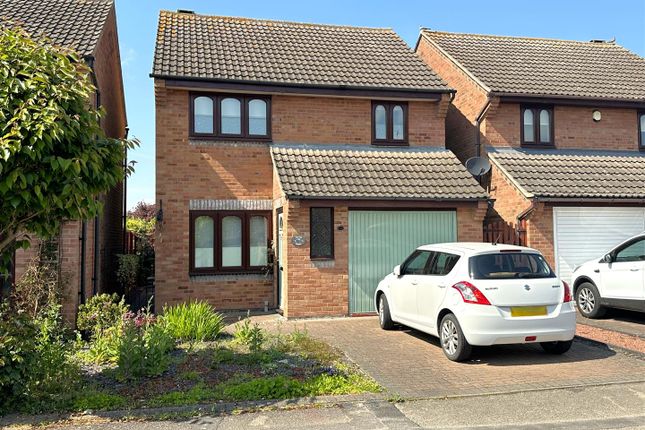 Westfield Way, Farndon, Newark 3 bed detached house for sale